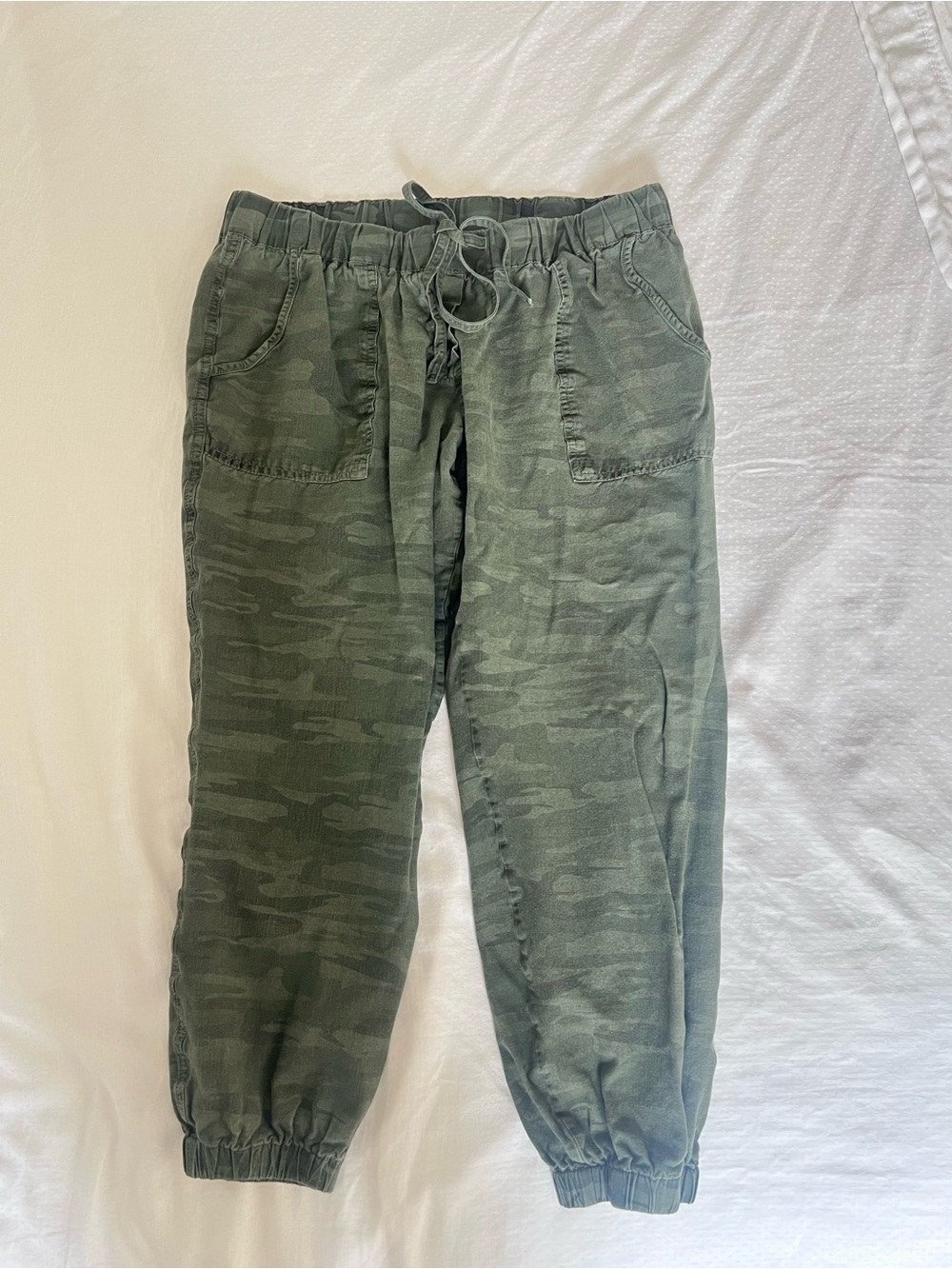 Sanctuary Olive Camo Drawstring Joggers